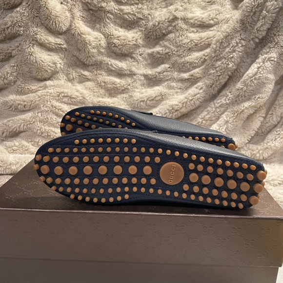 Men’s Gucci Classic Logo Driver - Picture 5 of 10